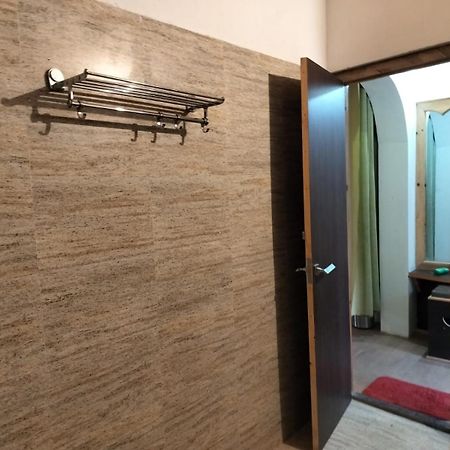 Elphinstone Inn المورا المظهر الخارجي الصورة